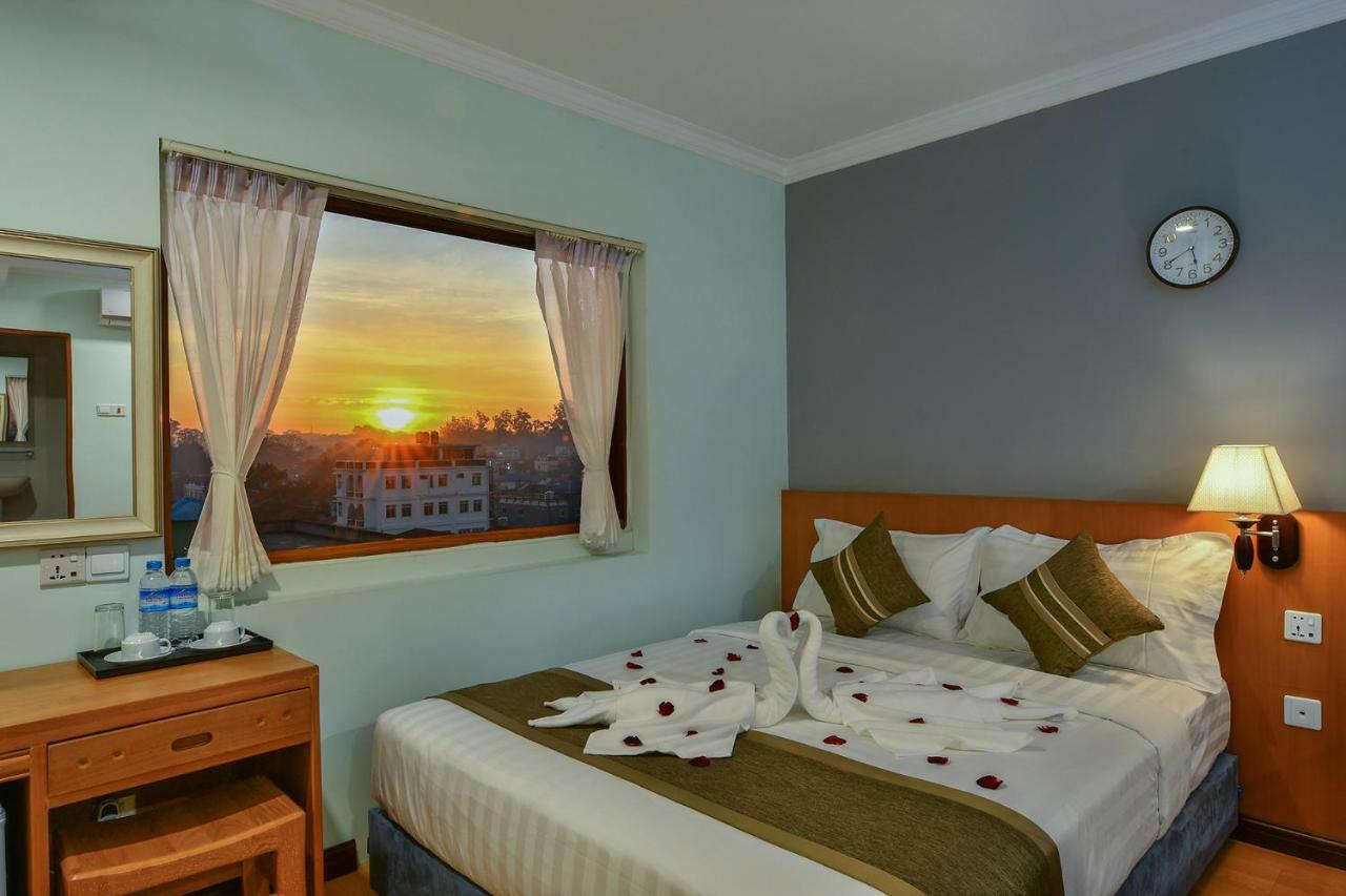 Hotel Sakura Pyinoolwin Мемьо Экстерьер фото